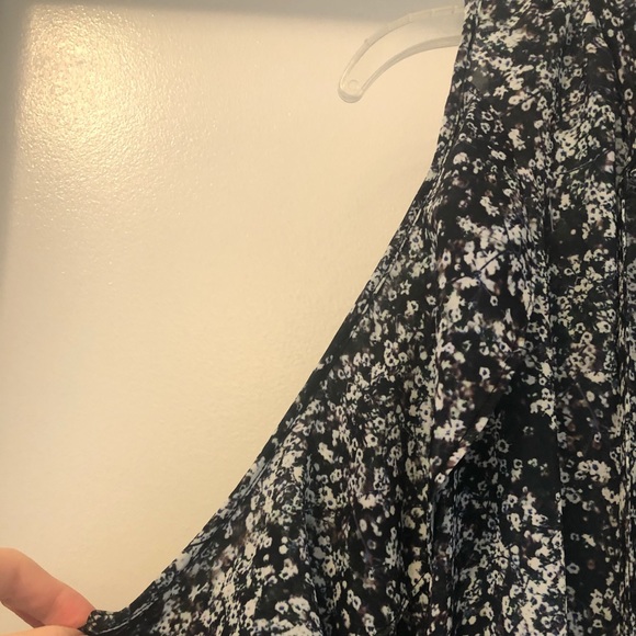 Women’s Parker cold shoulder Blouse - Picture 3 of 8